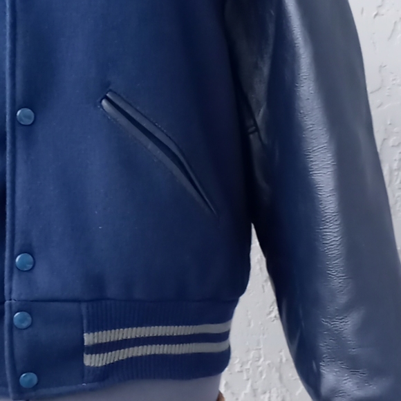 1980's Vintage Hatchers Mfg. Company Men's Leather/Wool Varsity Jacket